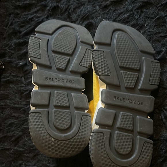 Balenciaga Yellow Sock Sneakers - Picture 5 of 7